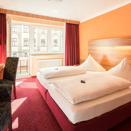 Hotel Isartor Munich