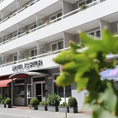 伊萨门酒店 酒店 3*