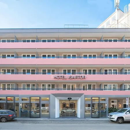 Hotel Isartor 3*