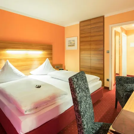 Isartor 3* Munich
