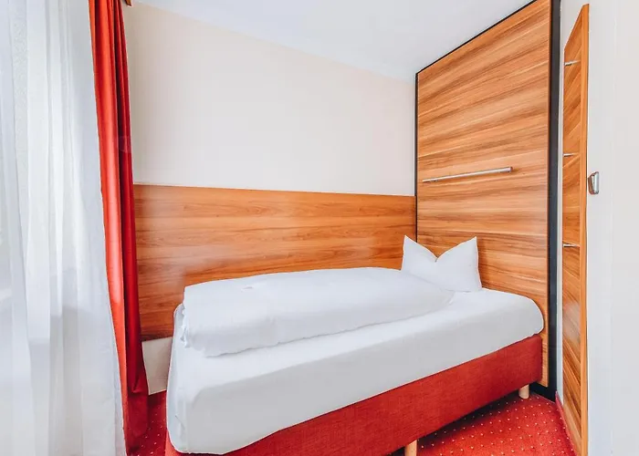 Hotel Isartor