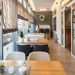 Hotell Isartor 3*